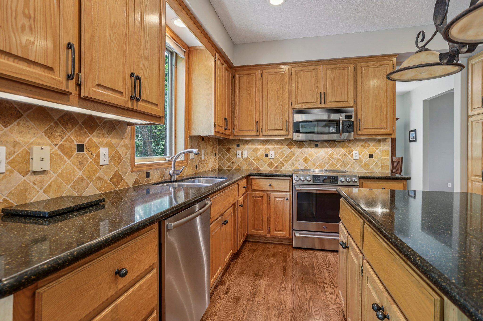 14963 Camdon Hill