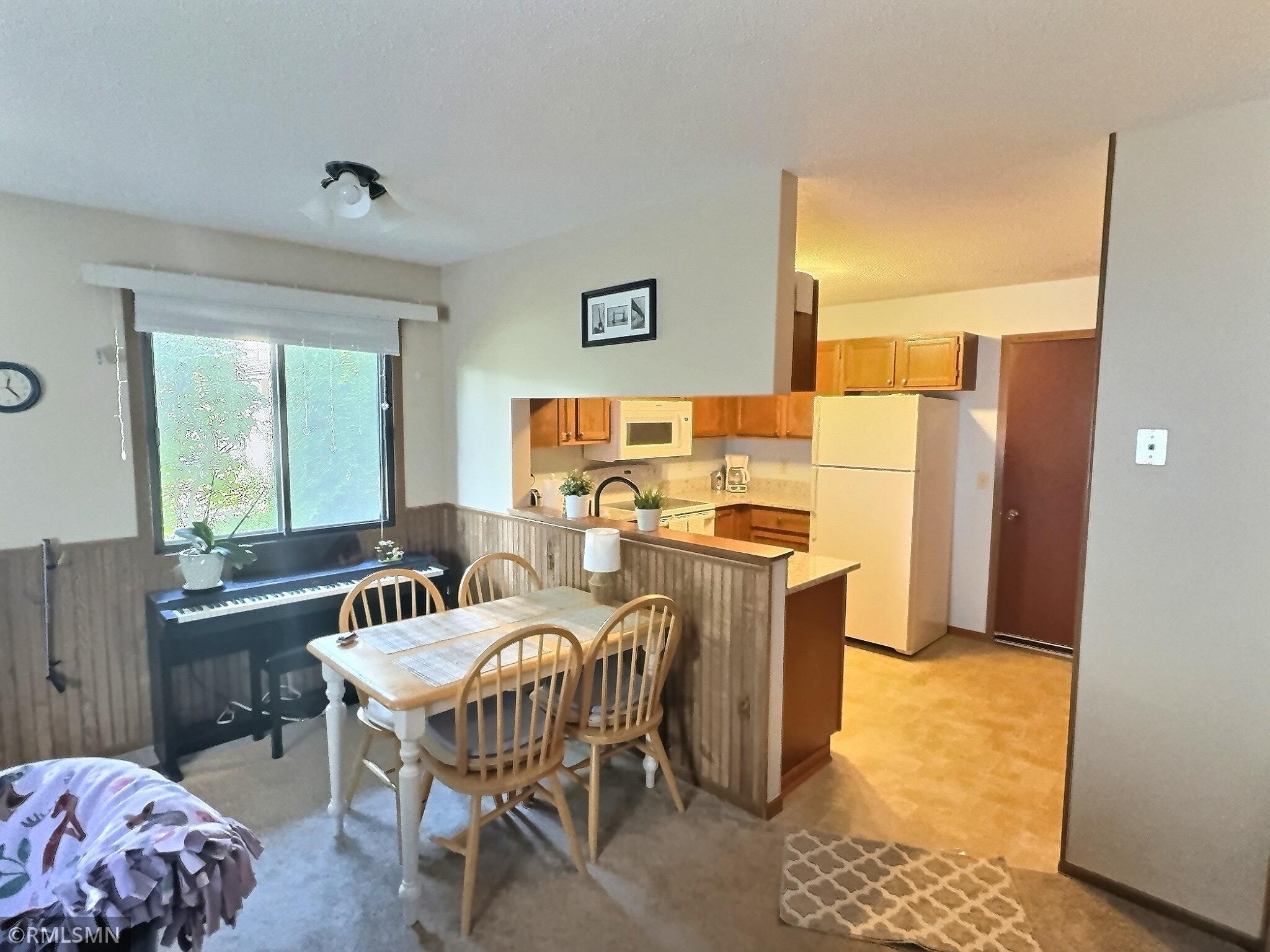 1101 W Royal Oaks Drive