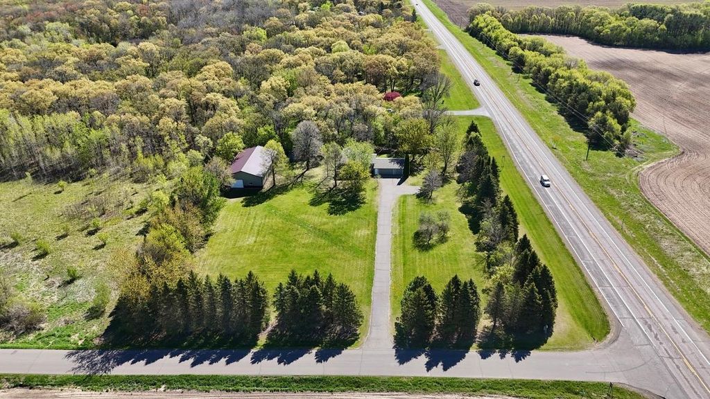 Photo of 1546 Primrose Road NE, Sauk Rapids, MN 56379 (MLS # 7083239)