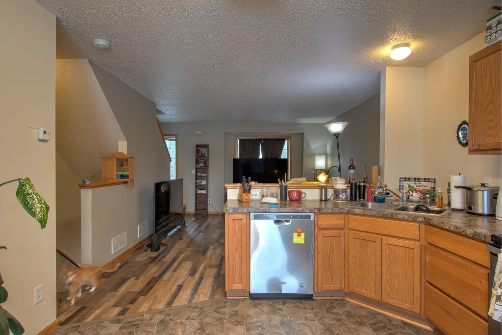 Photo of 142 19th Avenue SE, Cambridge, MN 55008 (MLS # 7000740)