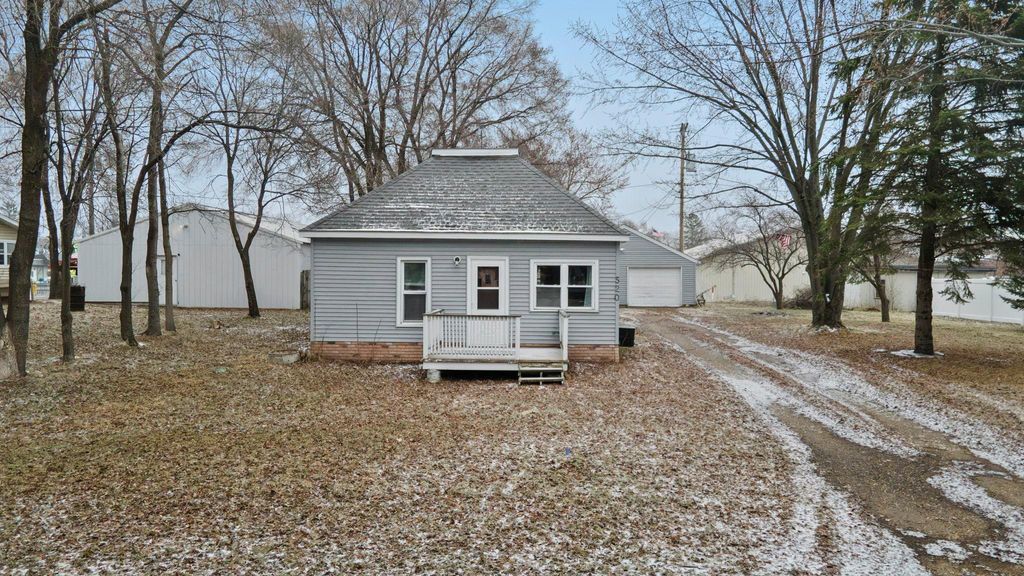 Photo of 520 Ellsworth Avenue, South Haven, MN 55382 (MLS # 7046850)