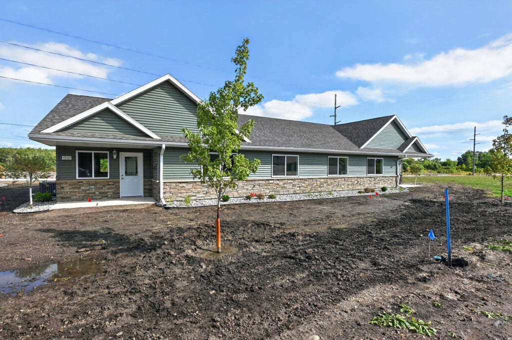 Photo of 1507 Nokomis Street, Alexandria, MN 56308 (MLS # 7146114)