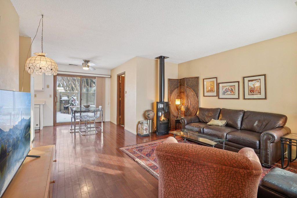 Photo of 18 Somerset Drive, Waconia, MN 55387 (MLS # 7003695)