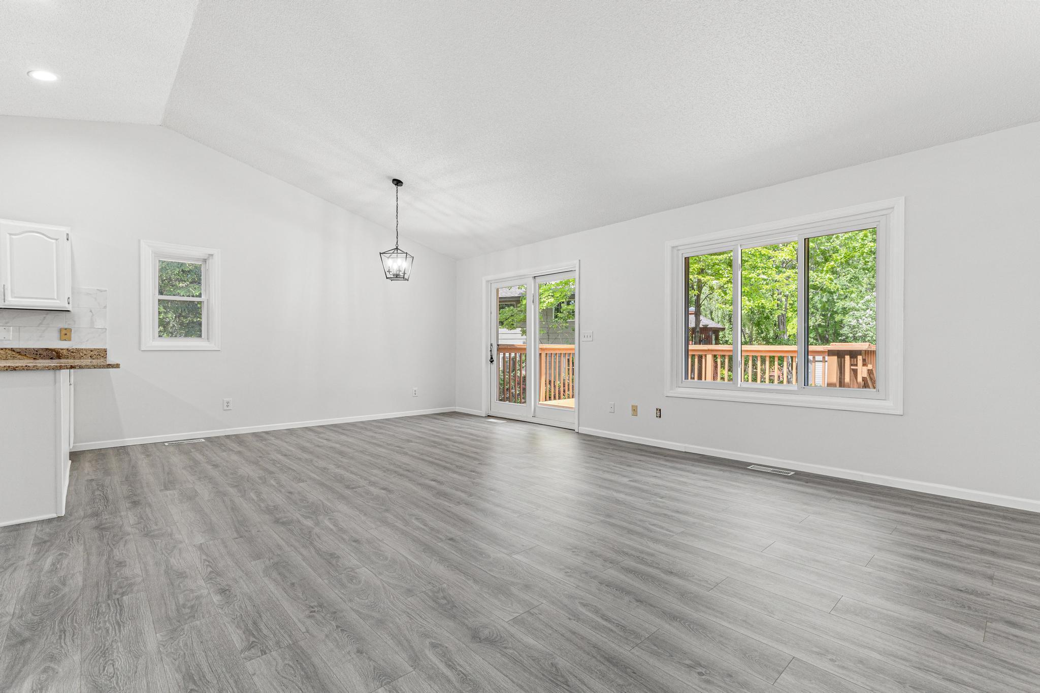 500 Ridge Lane