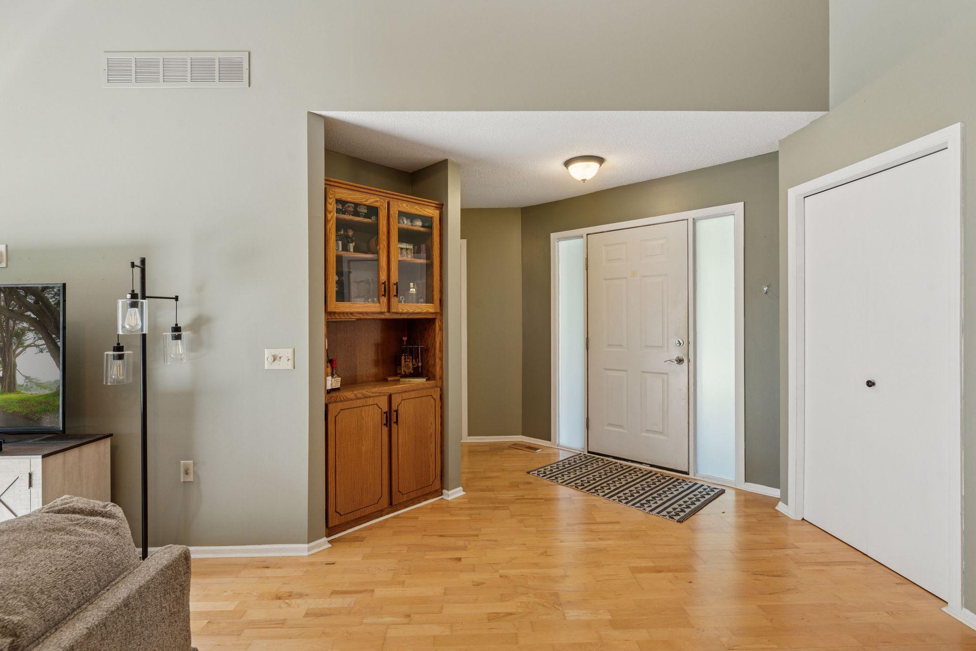 7140 Ivy Ridge Court