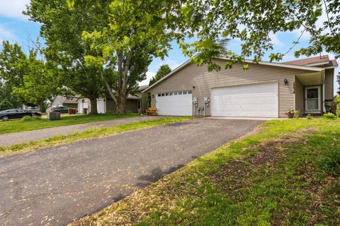 15038 Glenbrook Avenue N Hugo MN 55038
