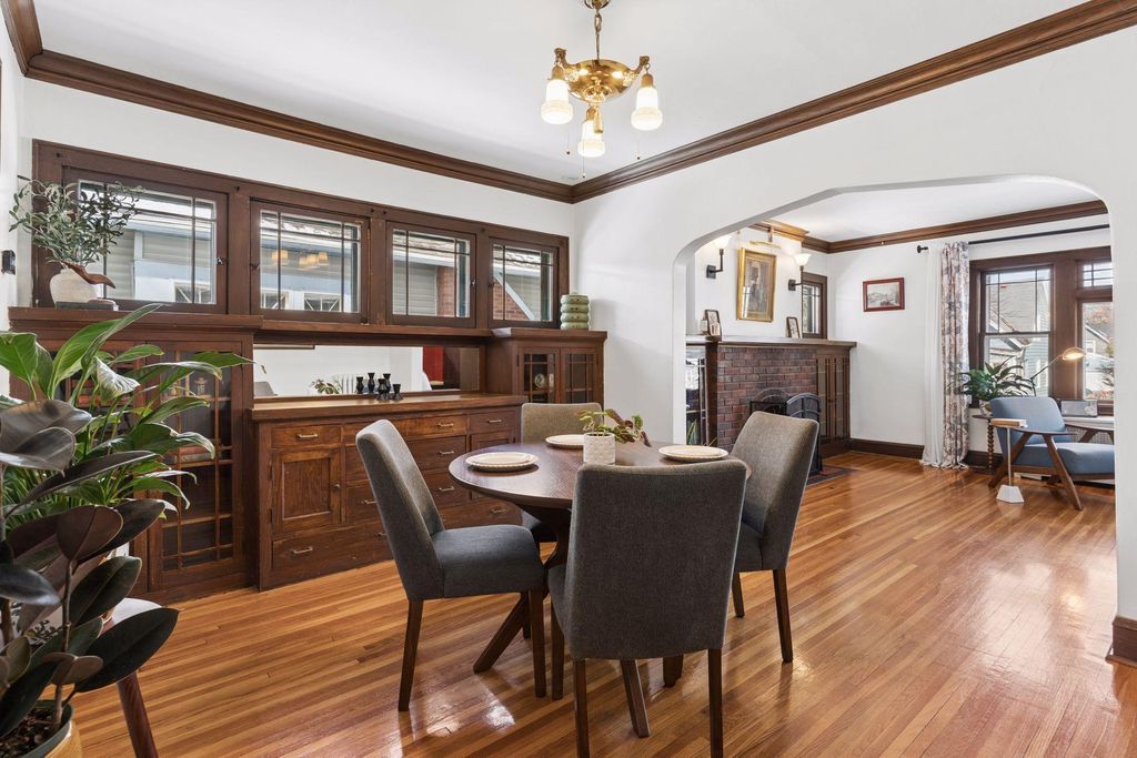 Photo of 1506 Hague Avenue, Saint Paul, MN 55104 (MLS # 7024749)