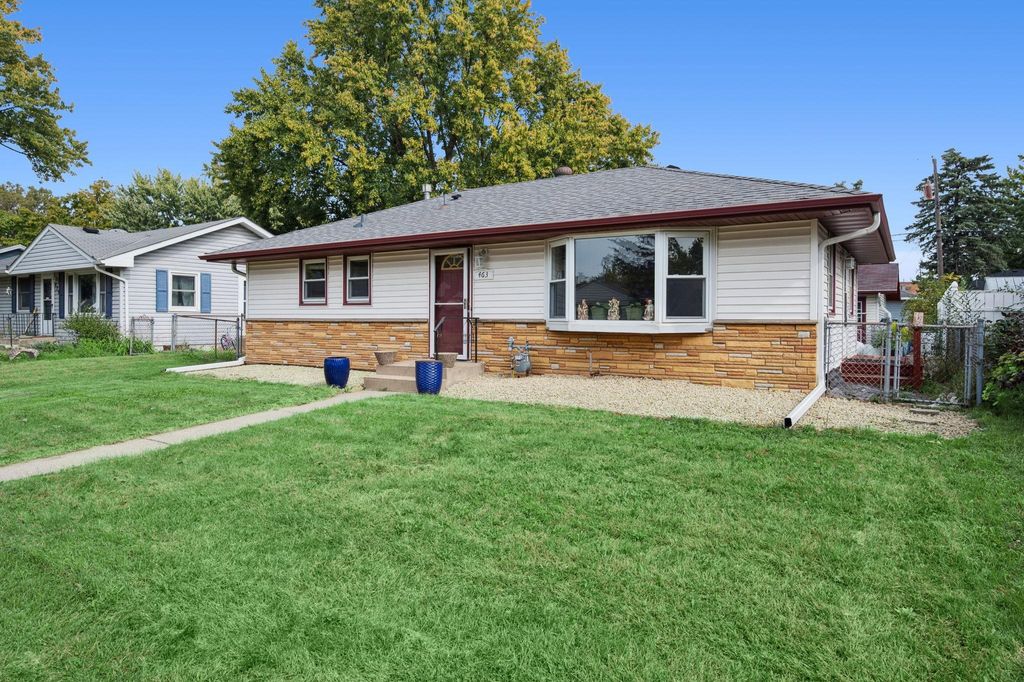 Photo of 463 11th Avenue NW, New Brighton, MN 55112 (MLS # 7019127)