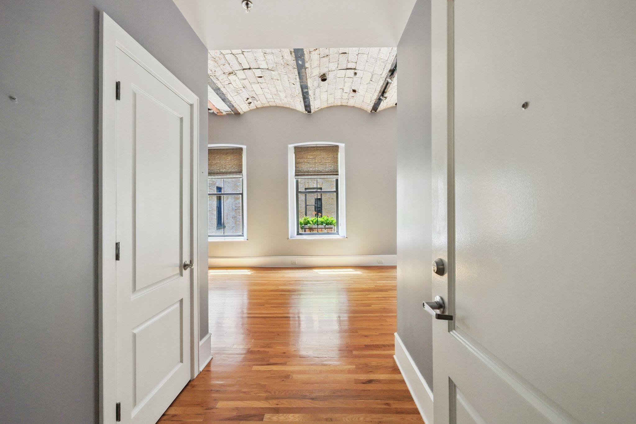 300 Wall Street 502