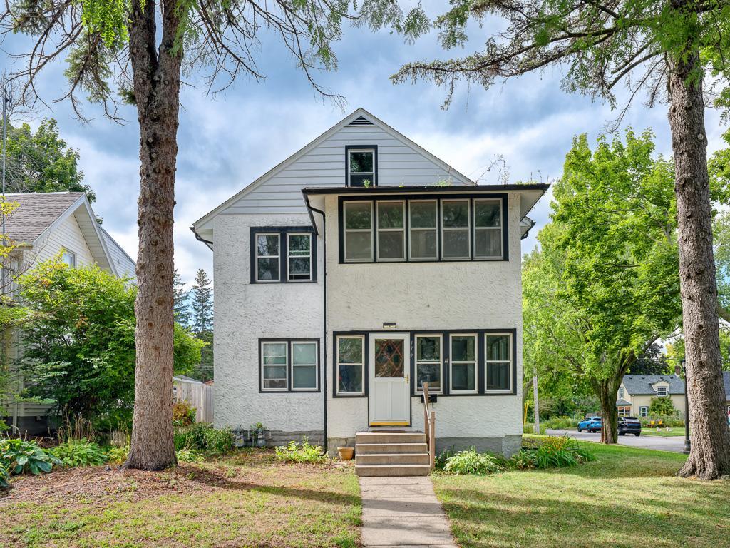 Photo of 779 Delaware Avenue, Saint Paul, MN 55107 (MLS # 7142949)