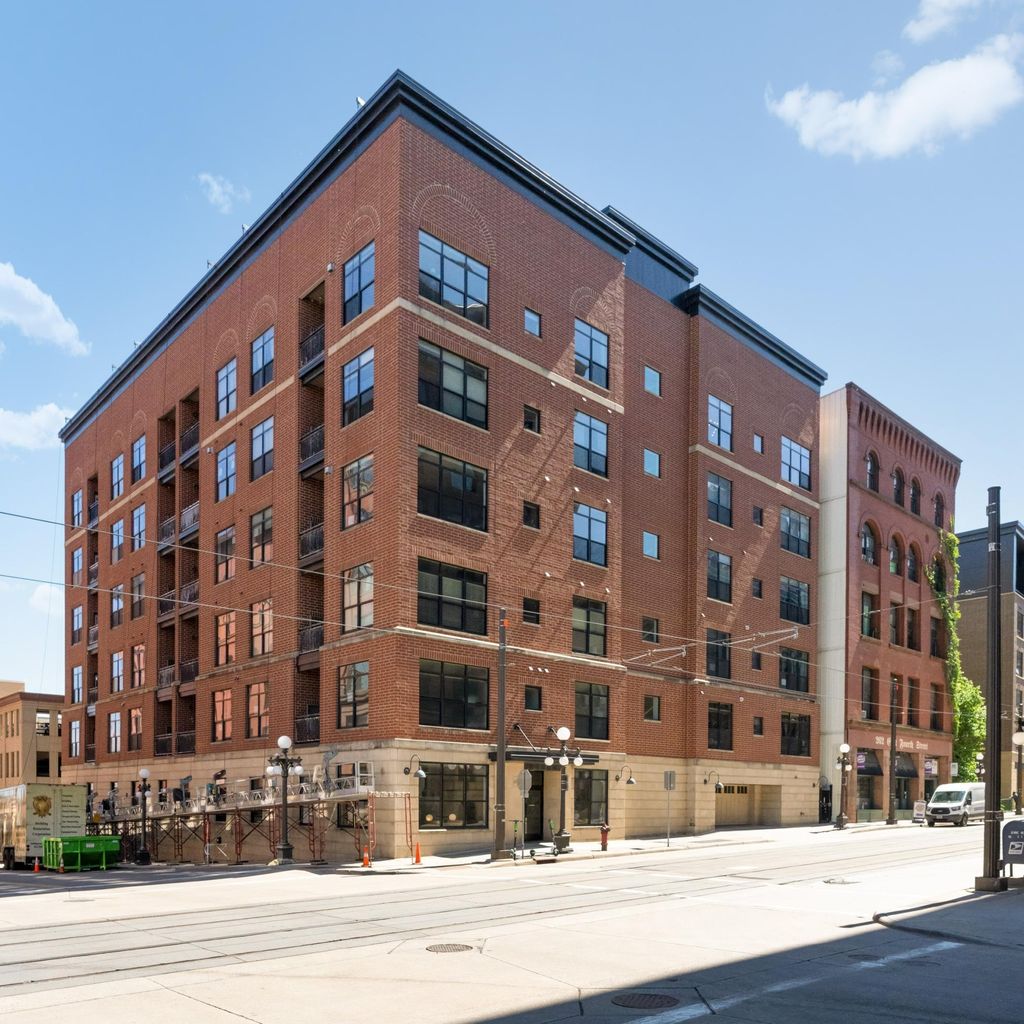 Photo of 270 4th Street E #309, Saint Paul, MN 55101 (MLS # 7067564)