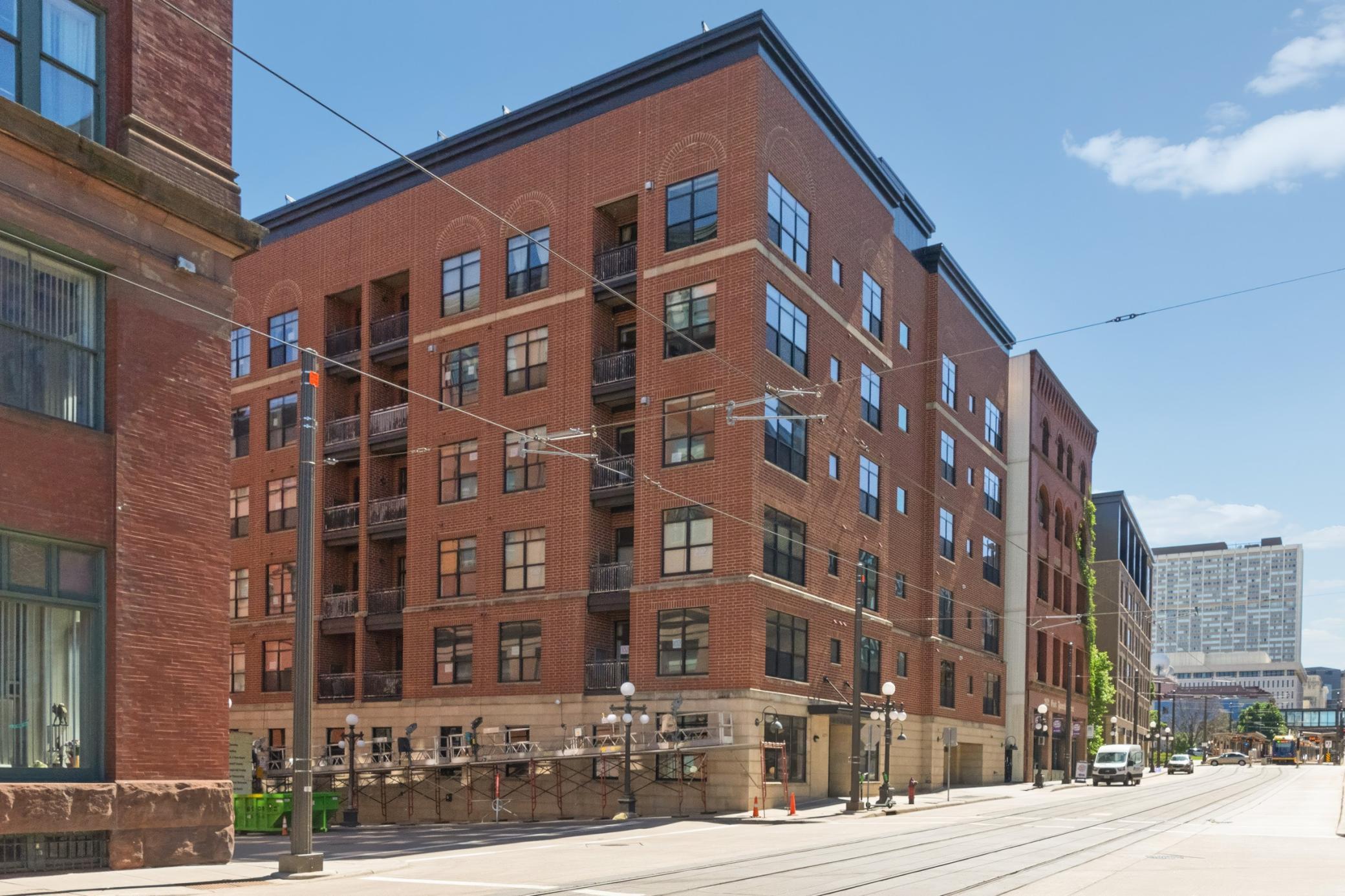270 4th Street E 309