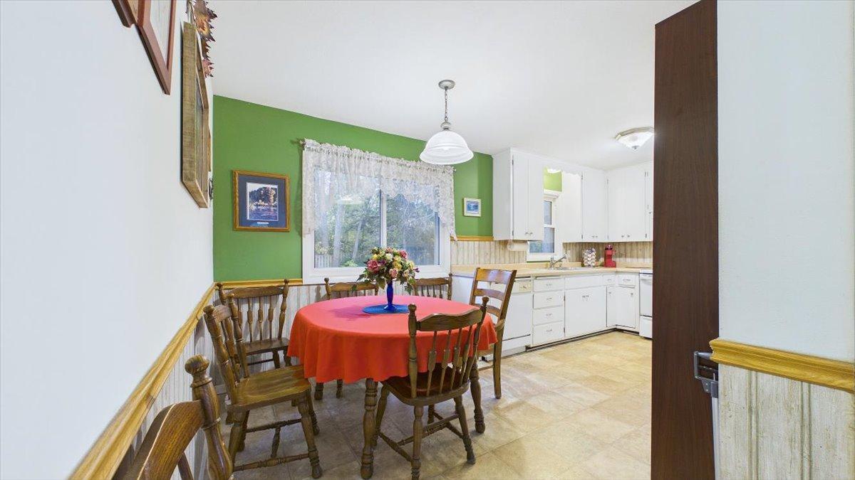 3624 Rolling View Drive