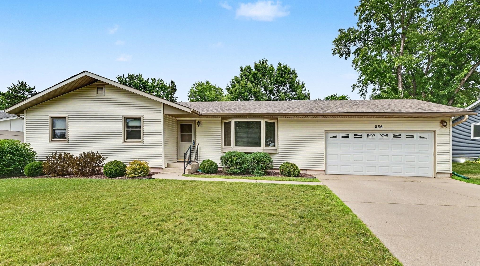 Photo 1 of 50 — 936 Linda Avenue, Red Wing, MN 55066