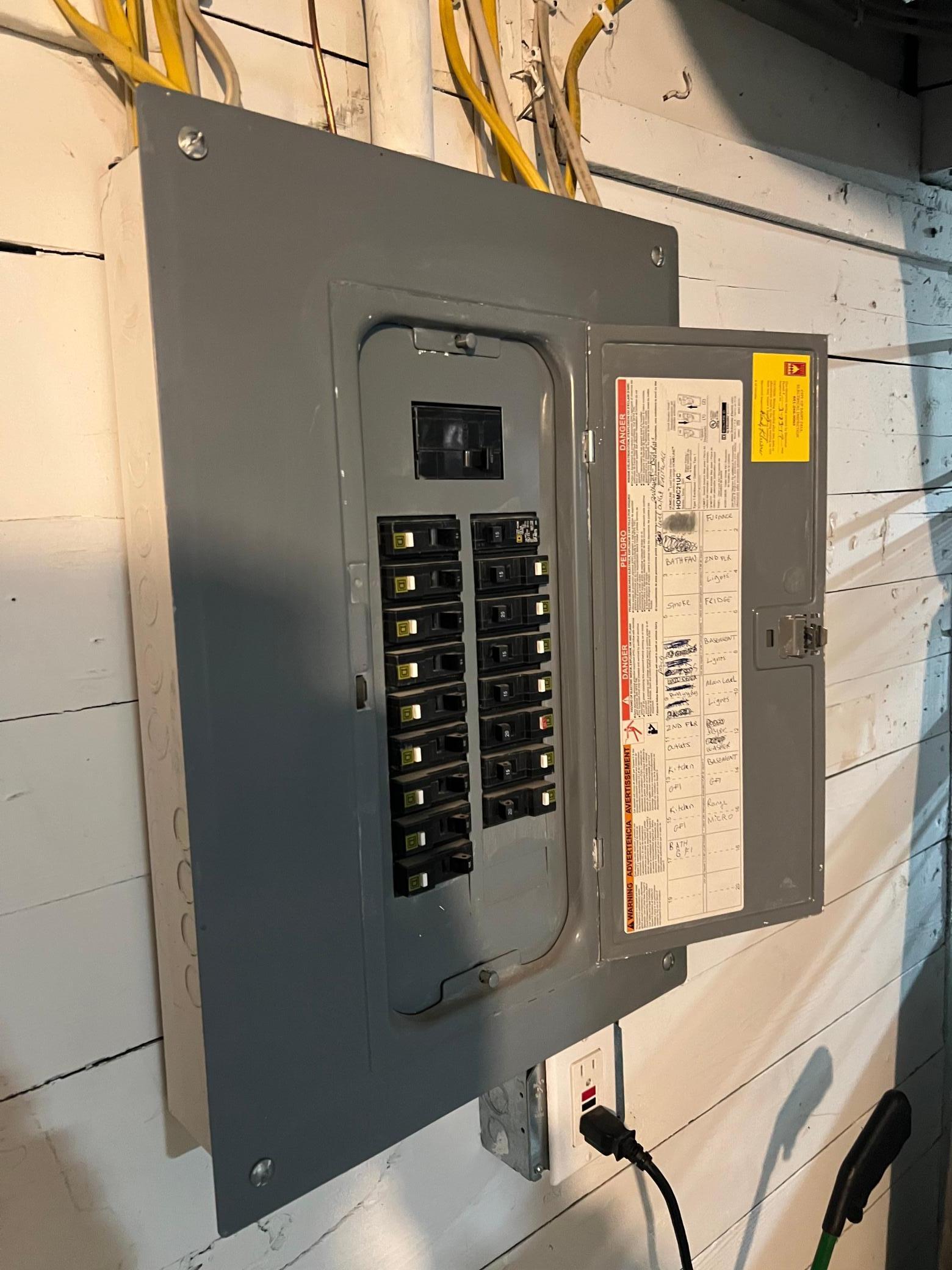 71 Magnolia Avenue E