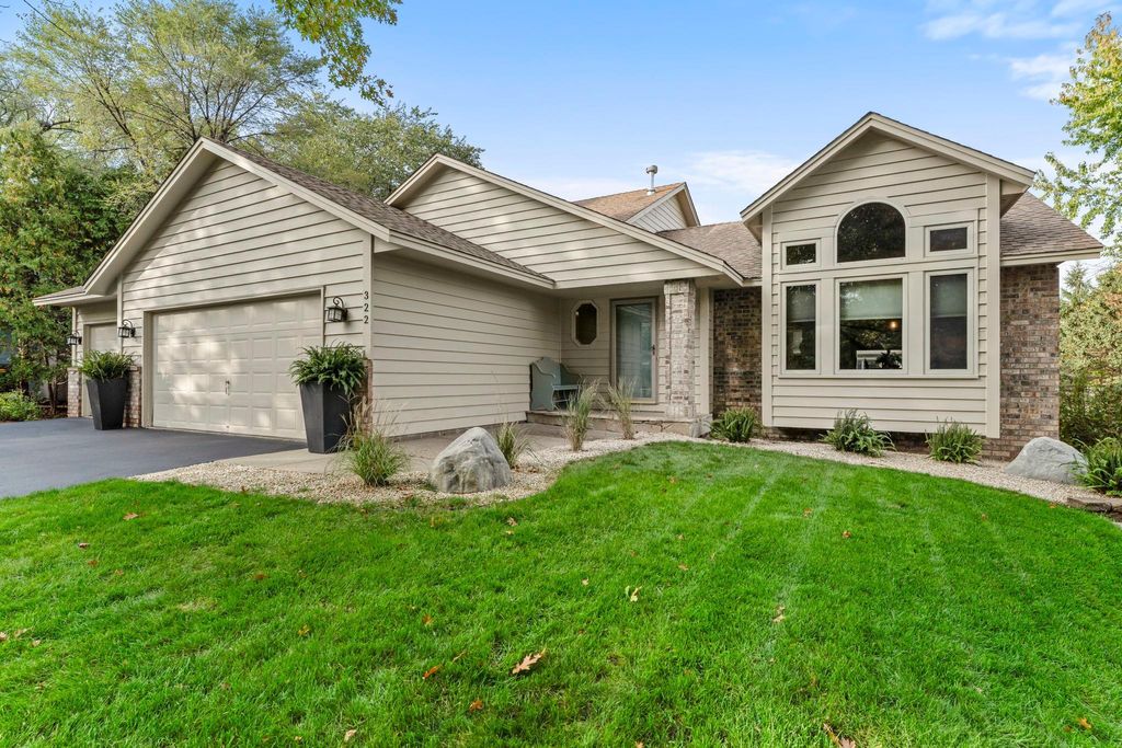 Photo of 322 74th Avenue N, Brooklyn Park, MN 55444 (MLS # 7056079)