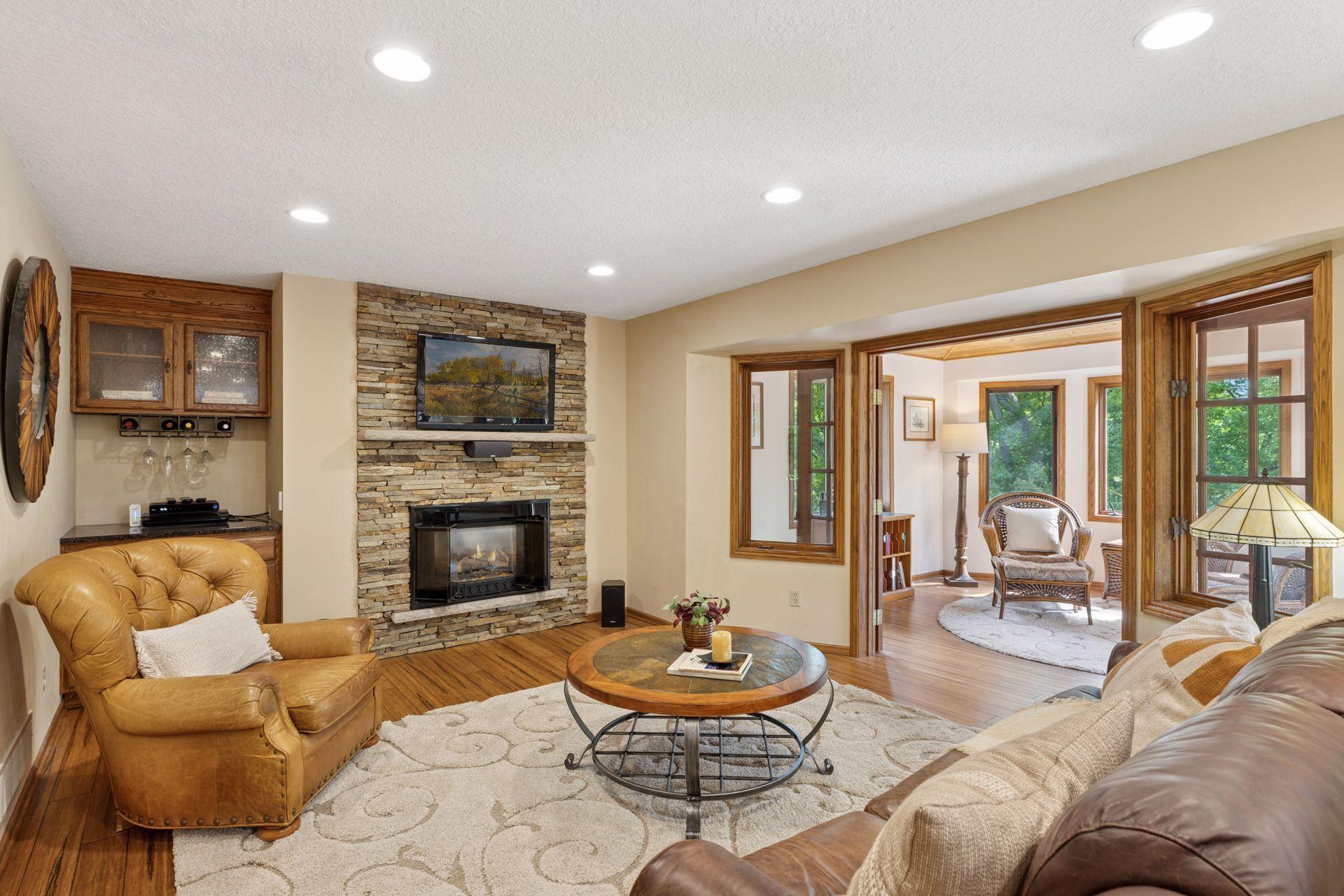 61 Deer Hills Court