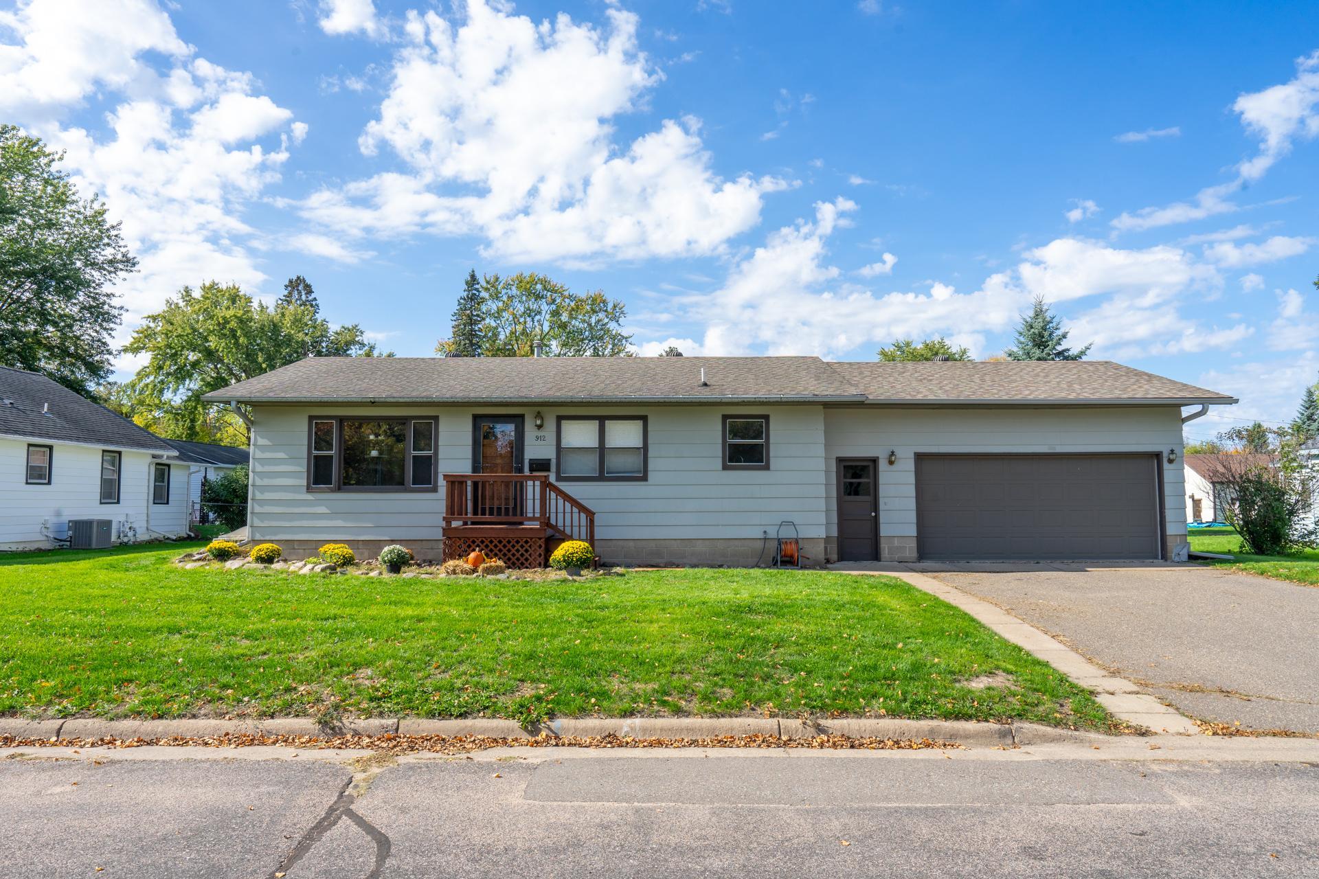 912 SE 12th Street