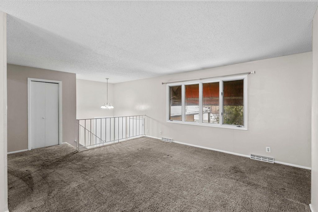 Photo of 10421 Quebec Avenue S, Bloomington, MN 55438 (MLS # 6811330)