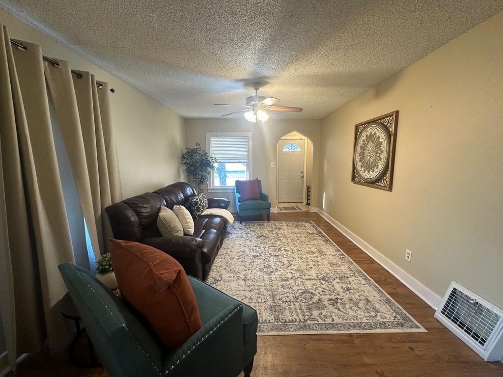 Photo of 1204 2nd Avenue NW, Austin, MN 55912 (MLS # 7042696)