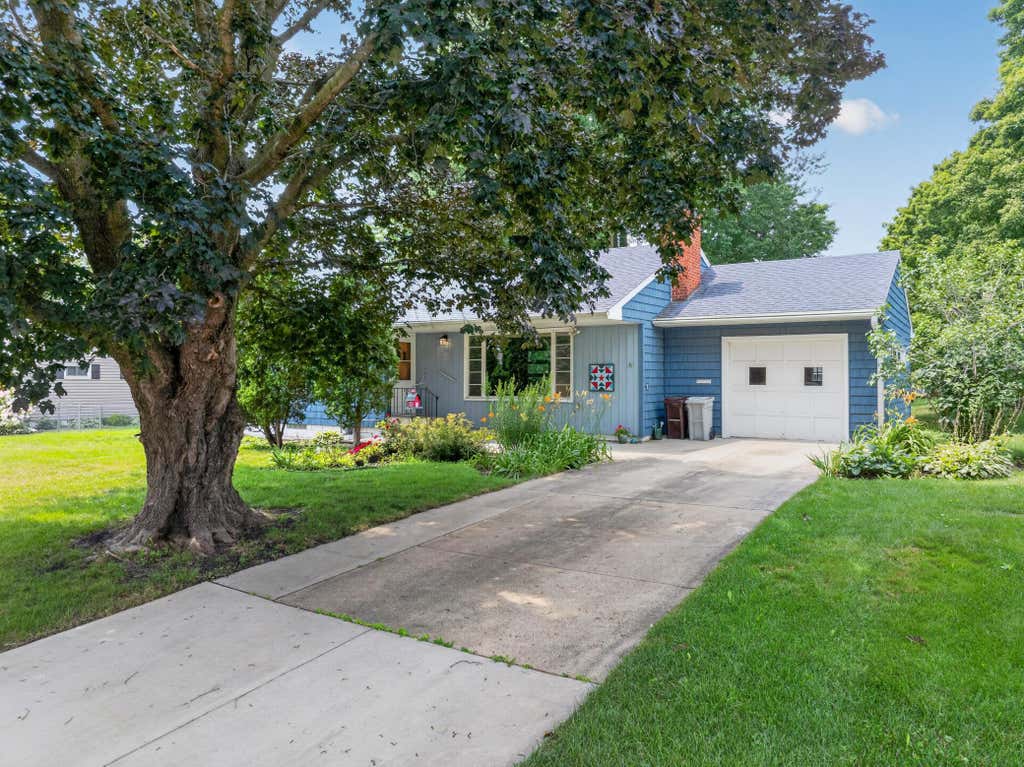 Photo of 303 5th Avenue NW, Kasson, MN 55944 (MLS # 7120875)
