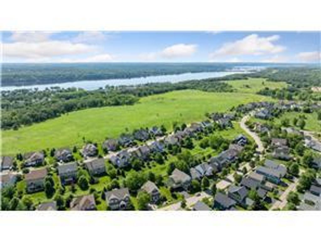 Photo of 982 Inspiration Parkway N, Bayport, MN 55003 (MLS # 7040450)