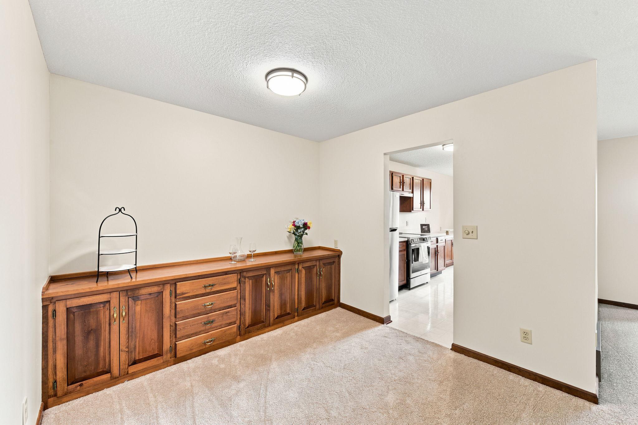 4254 Oakmede Lane 87B