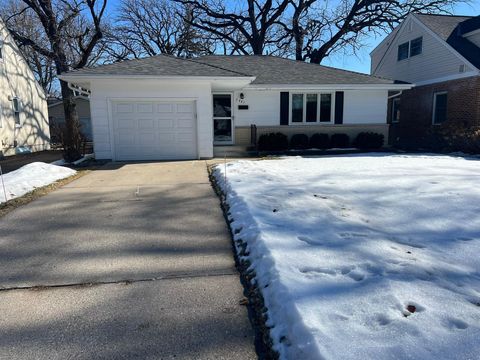 7441 Girard Avenue S Richfield MN 55423