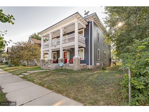 2735 Garfield Avenue S Minneapolis MN 55408
