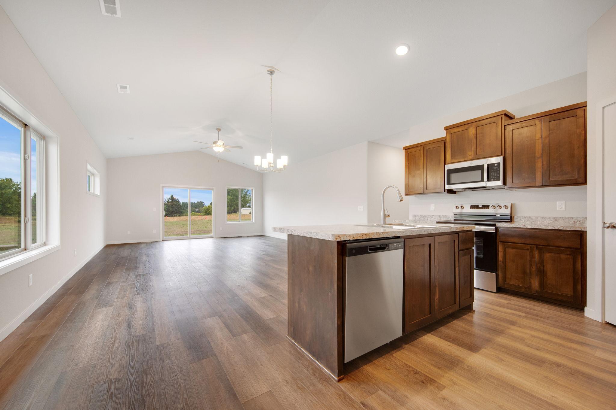 15131 Brunswick Road