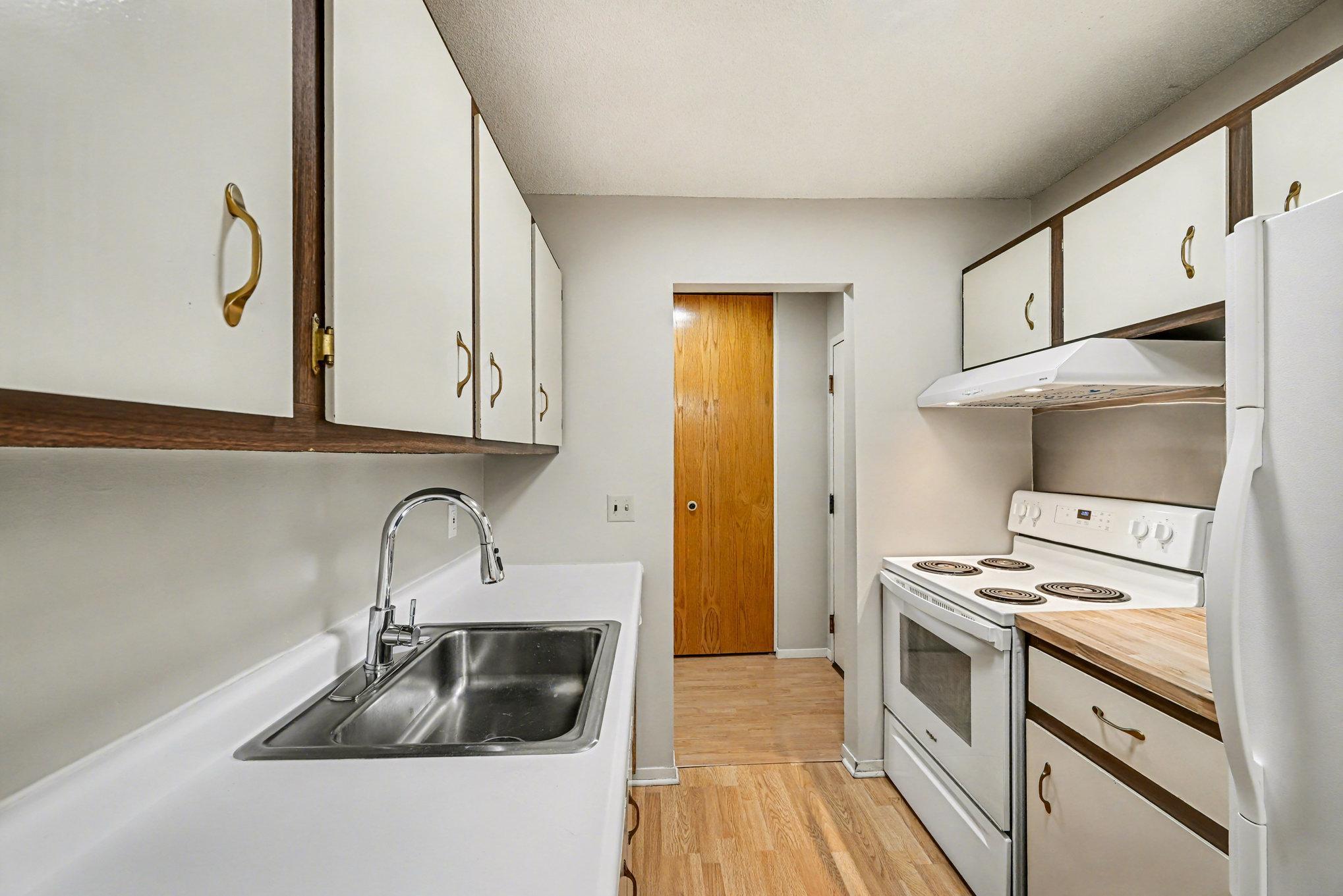 183 Little Canada Road E 302