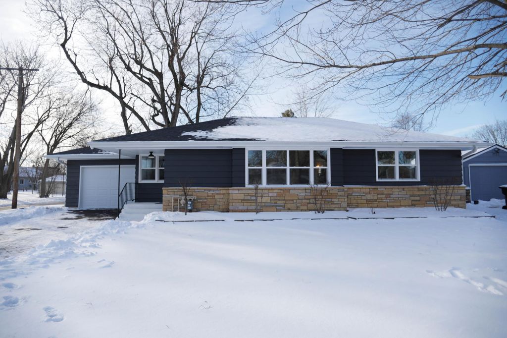 Photo of 20685 Holiday Avenue, Lakeville, MN 55044 (MLS # 6824037)