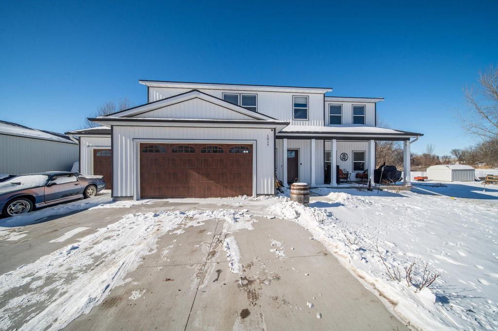 Photo of 1017 Chester Ave SE Ave, Rochester, MN 55904 (MLS # 7017732)