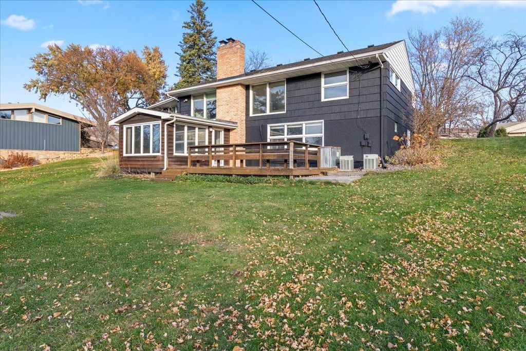 Photo of 5528 Merritt Circle, Edina, MN 55436 (MLS # 6826878)