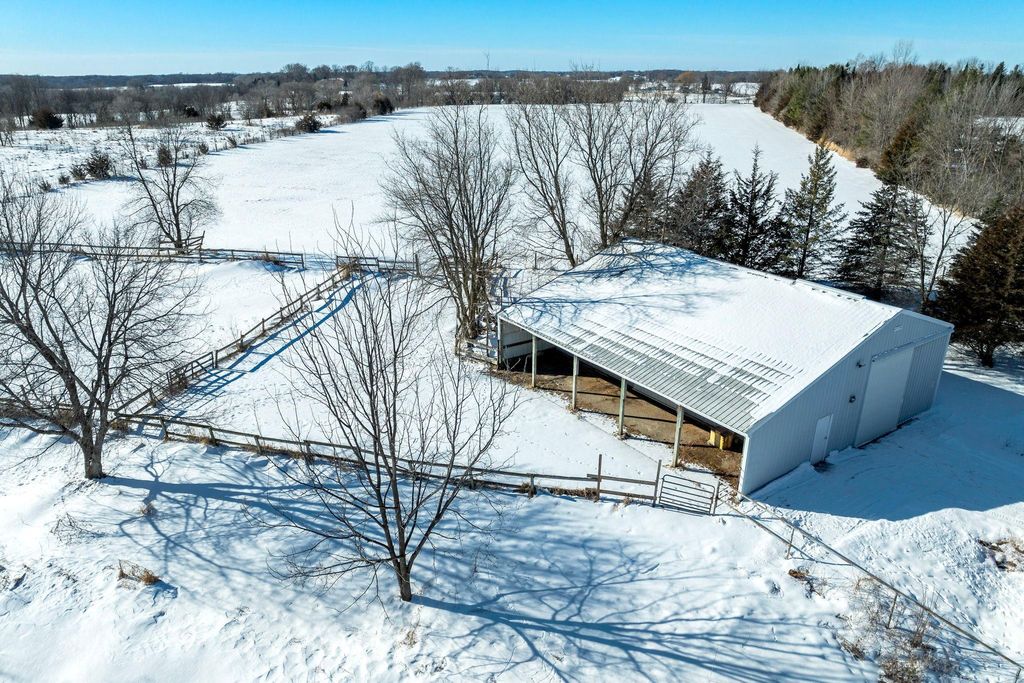 Photo of 21066 Malibu Avenue, Prior Lake, MN 55372 (MLS # 7042232)