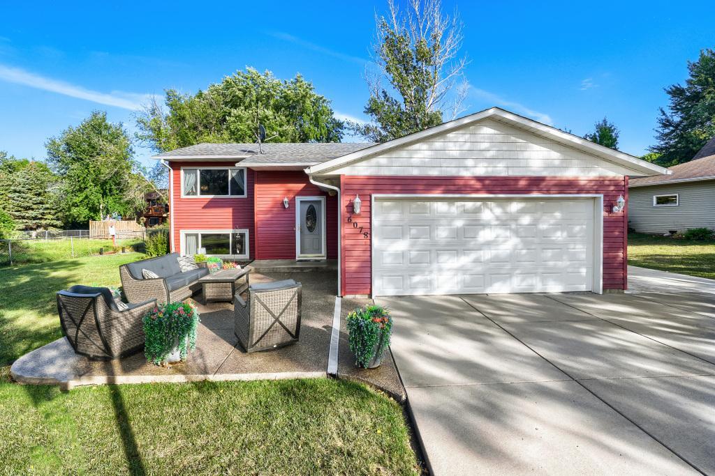 Photo of 6078 Kalland Drive NE, Albertville, MN 55301 (MLS # 7145046)