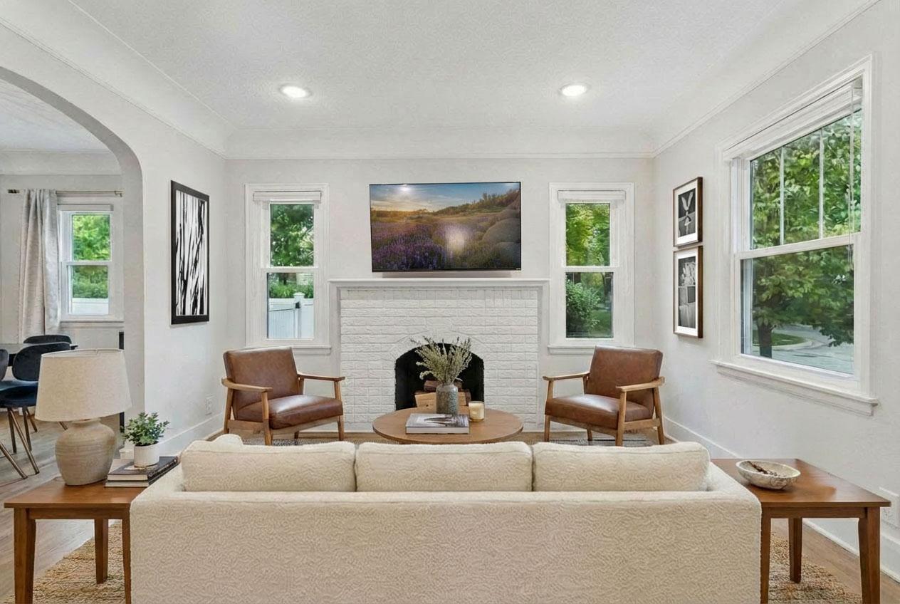 3900 Xenwood Avenue S