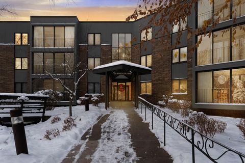 20 Windsor Lane 304A New Brighton MN 55112