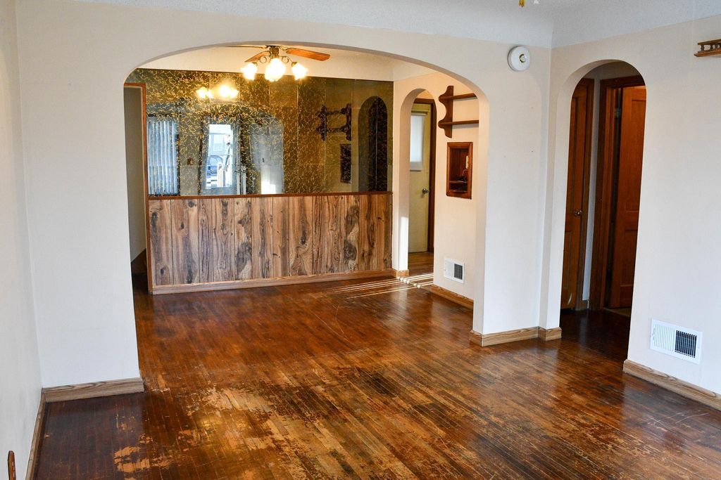 Photo of 1539 Dover Street, Worthington, MN 56187 (MLS # 7050070)