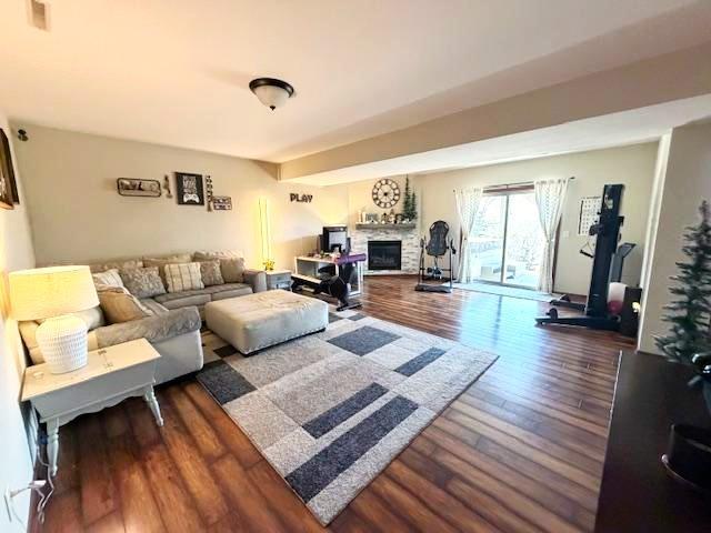 3993 Stone Point Drive NE