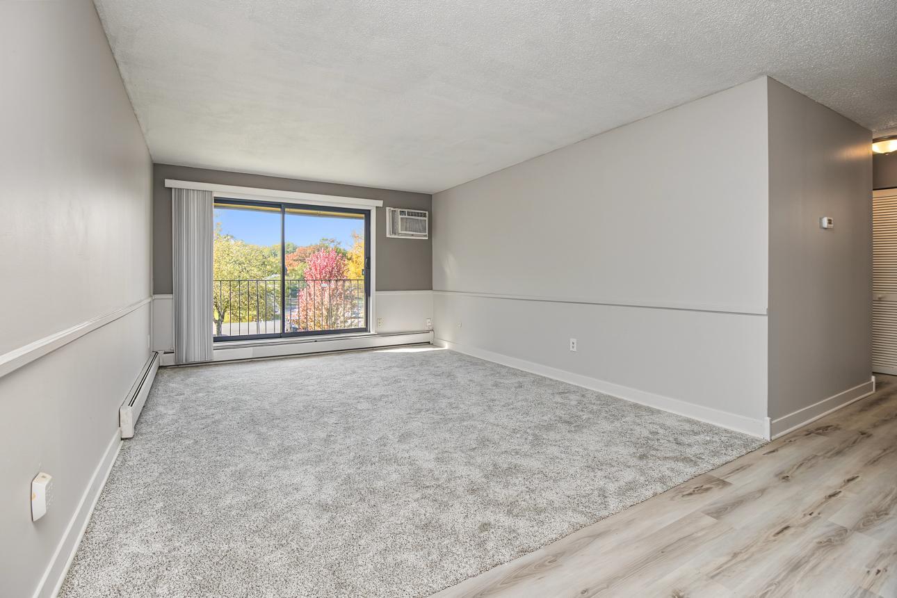 3461 Kent Street 1207