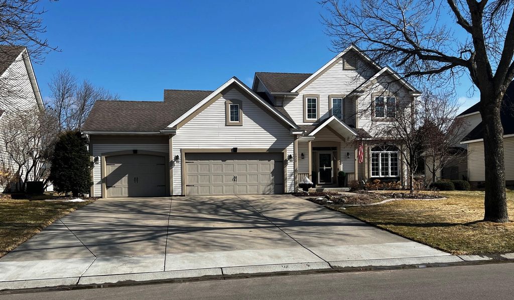 Photo of 7929 Jenner Avenue S, Cottage Grove, MN 55016 (MLS # 7030588)