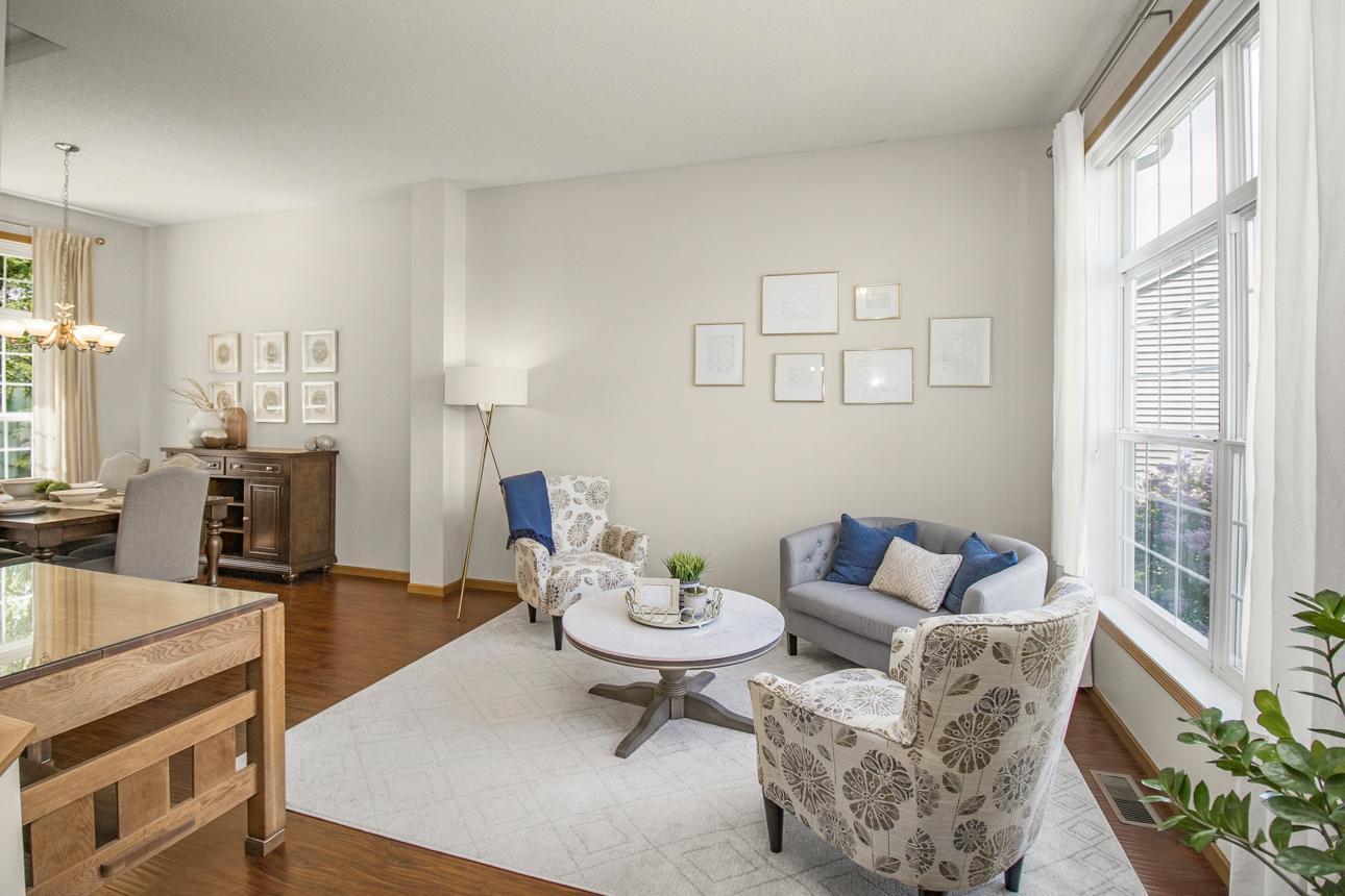 4132 Oakbrooke Curve