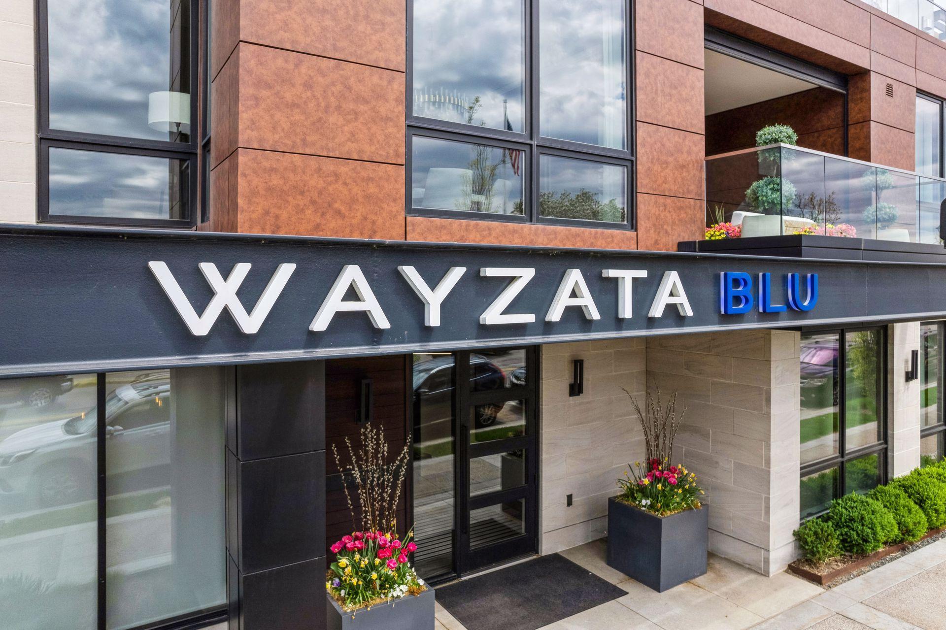 275 Lake Street E 103