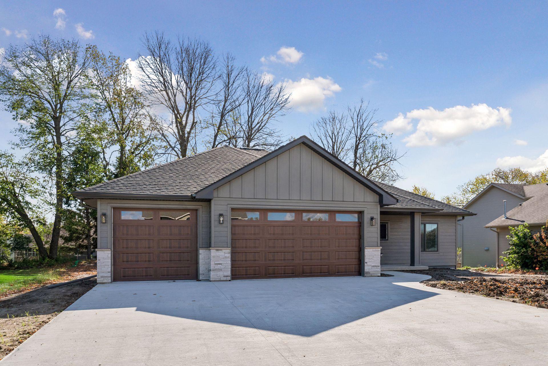 1239 Bellflower Lane
