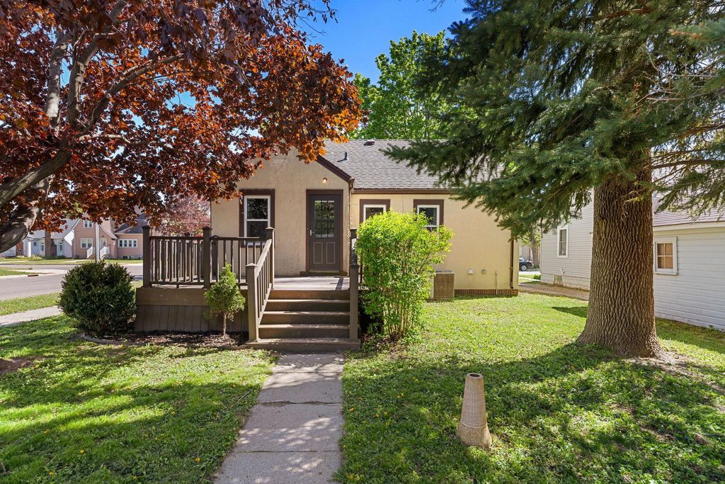 Photo of 1100 2nd Avenue SW, Austin, MN 55912 (MLS # 7067116)