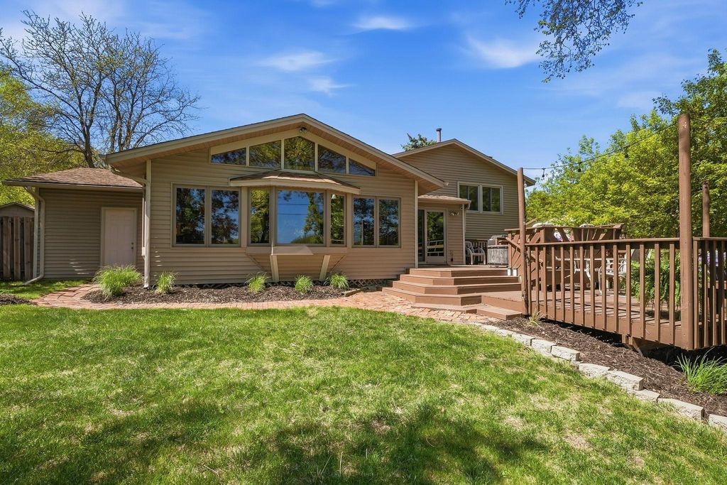 Photo of 8750 Darnel Road, Eden Prairie, MN 55344 (MLS # 7061865)