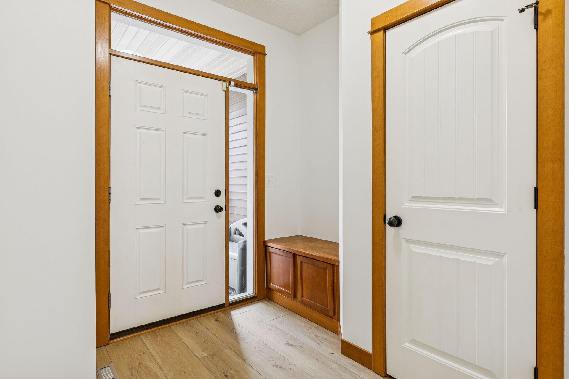 5862 Oakgreen Court N