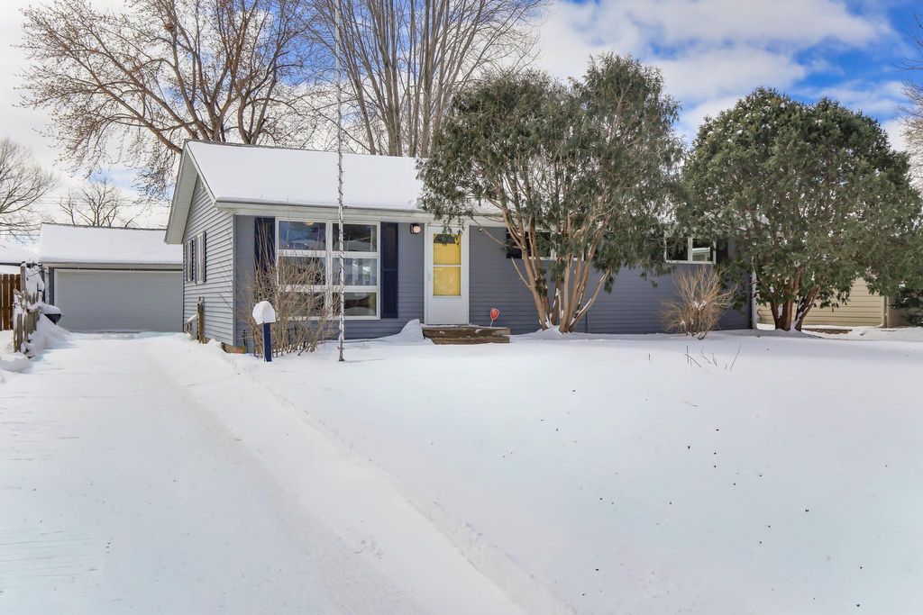 Photo of 408 17th Street E, Hastings, MN 55033 (MLS # 7014470)