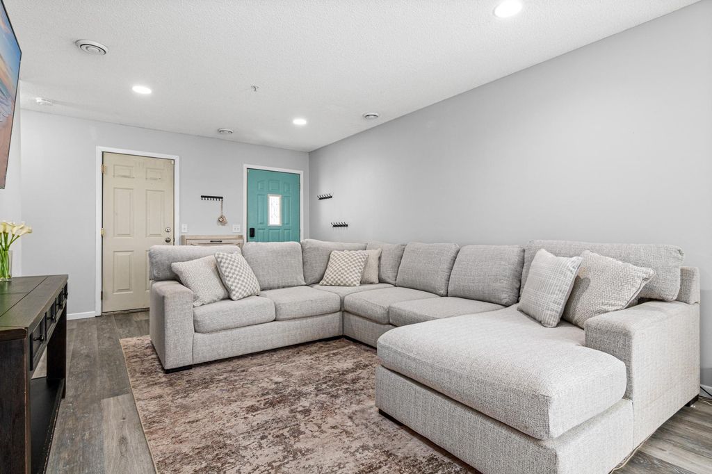 Photo of 1163 Norton Avenue NE, Fridley, MN 55432 (MLS # 7047719)